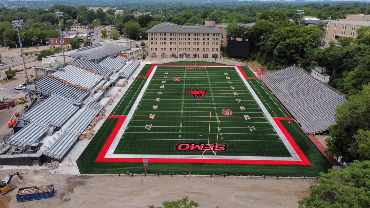 SEMORedhawks's tweet photo. The field is ready. It’s time to start #FeelinRowdy SEMO fans, we’ll see you in a few weeks! 

S/O to @SEMOESPN for the drone work. https://t.co/zF38ZzBZO2