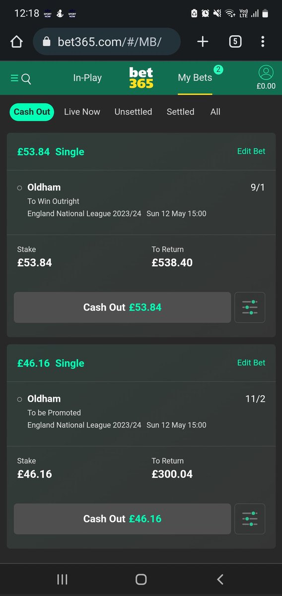 DaveAst77's tweet photo. @SteWolstenholme Come on Oldham! https://t.co/6yP9rpXMFA