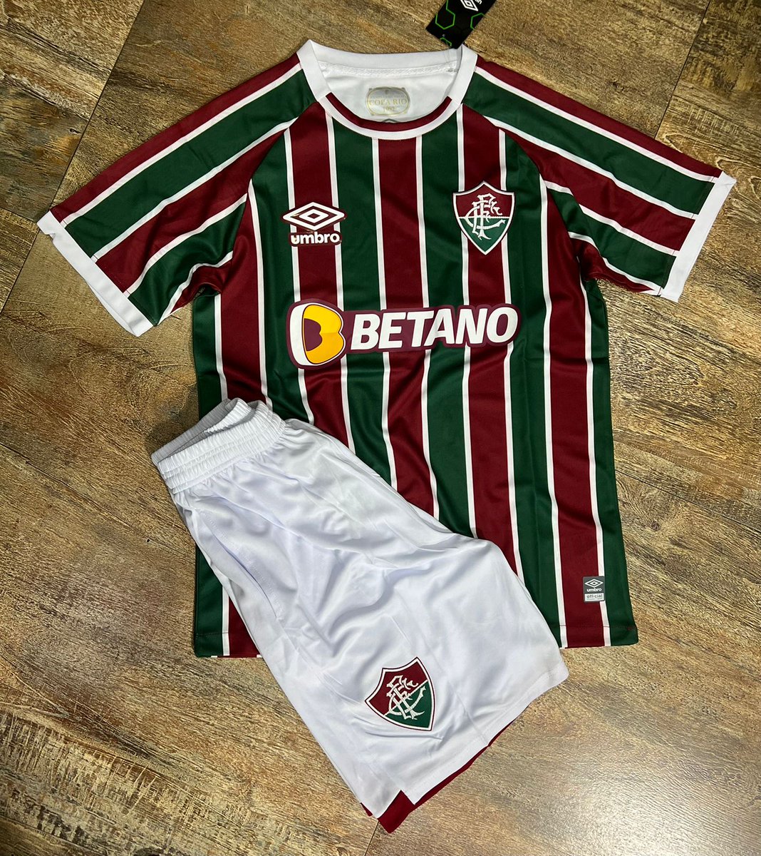favelashopping's tweet photo. Todos do fluzão disponíveis na loja. Vem pra ficar louco da cabeça 👊👊😎😎❤️❤️ https://t.co/RSxuNpqb5C