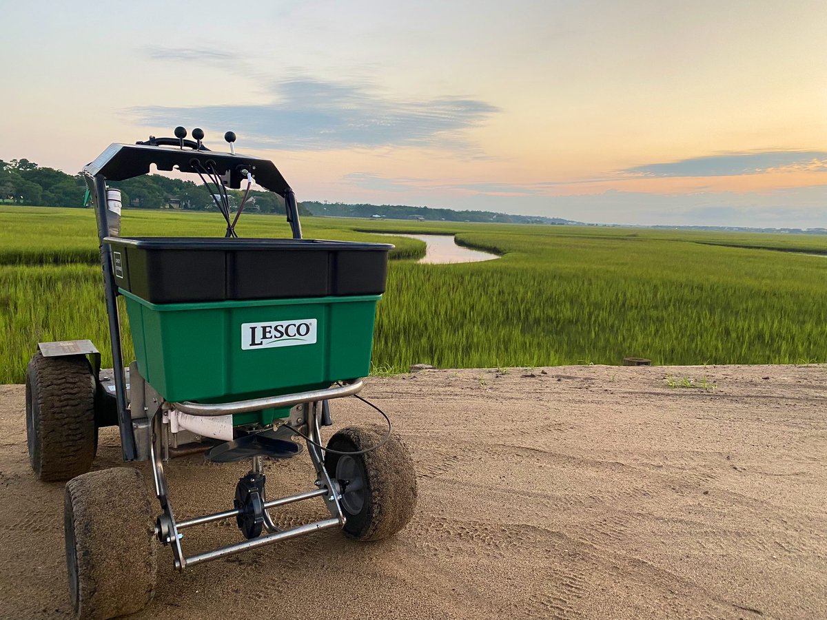 The #Lesco HPS Chariot from <a href="/SiteOneSupply/">SiteOne Landscape Supply</a> One of those purchases that…once you’ve used it, you’ll never be without one again! Overjoyed with this so far and a perfect tool for times of renovation! <a href="/PPGCC/">Pawleys Plantation</a>