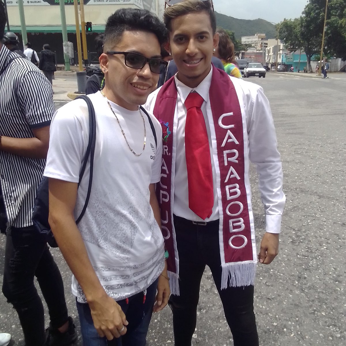 #25junio  Fue un gusto de tomarme una foto con el Mr ACPUDI Franedith Parra . #carabobo