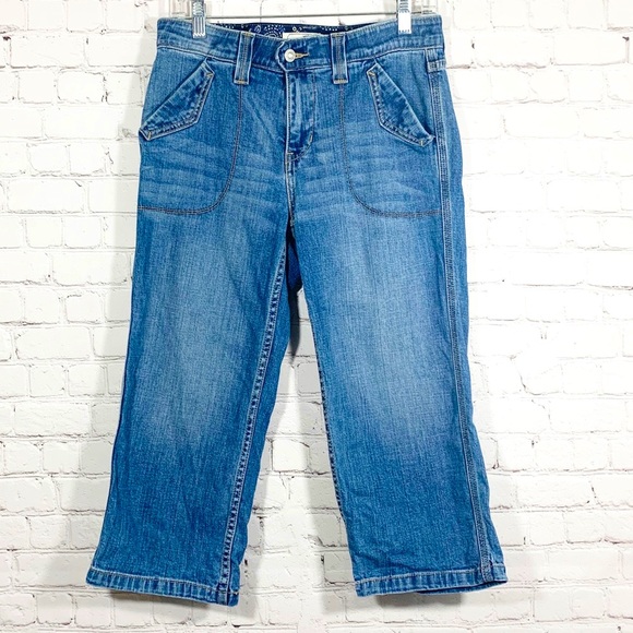 sallisingleton's tweet image. So good I had to share! Check out all the items I'm loving on @Poshmarkapp from @colleenkyle1 #poshmark #fashion #style #shopmycloset #gap #adidas #levis: posh.mk/IoIdL4fnrBb