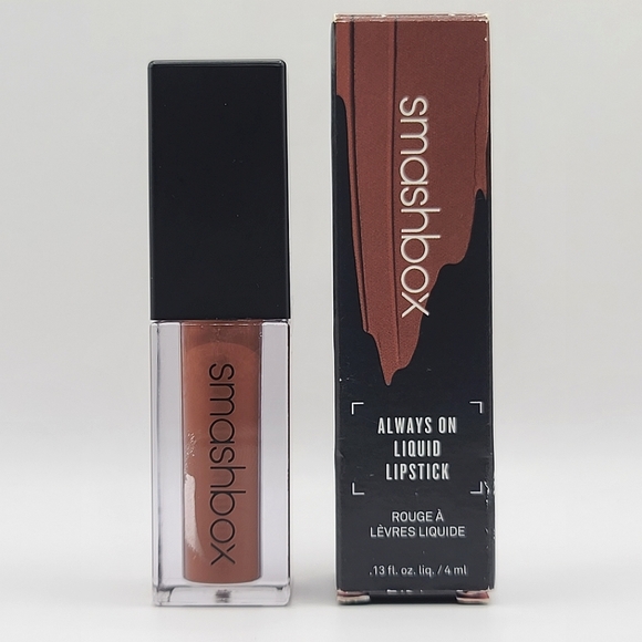 So good I had to share! Check out all the items I'm loving on <a href="/Poshmarkapp/">Poshmark</a> from <a href="/AshleyJeanWade/">Ashley Wade</a> #poshmark #fashion #style #shopmycloset #smashbox: posh.mk/CCSofSknrBb