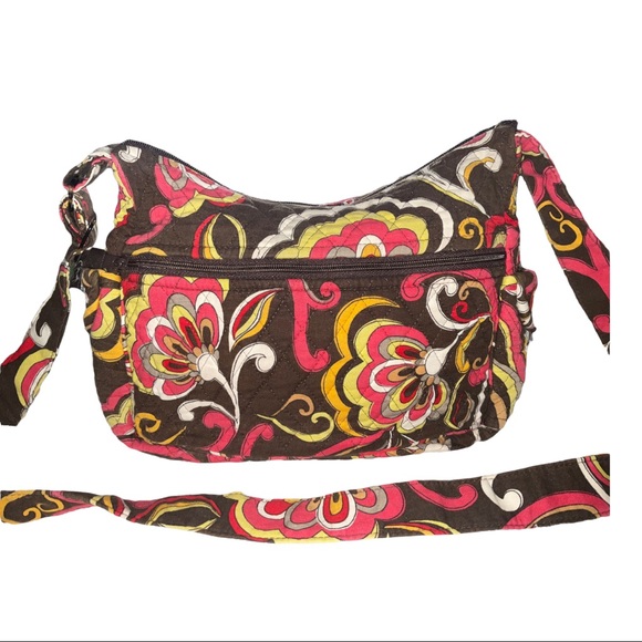 MagalyD17's tweet photo. So good I had to share! Check out all the items I'm loving on @Poshmarkapp from @centiasodd #poshmark #fashion #style #shopmycloset #verabradley #membersonly: https://t.co/OvnHtrYdwO https://t.co/KoAM3XGY6b