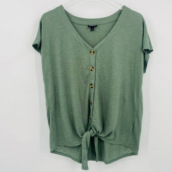 So good I had to share! Check out all the items I'm loving on <a href="/Poshmarkapp/">Poshmark</a> from @tikitrouble #poshmark #fashion #style #shopmycloset #riverisland #buffalodavidbitton #torrid: posh.mk/Tf8wbmpnrBb