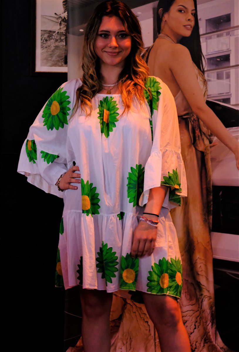 DLVisionMode's tweet photo. Superbe défilé de mode de @manikfashion présenté hier soir au Blaxton Lebourgneuf, retour en images @f_berthiaume sur ces moments de pur bonheur ! @mmodemtl
#modequebecoise #fashion #Montreal #mtlstyle #dlvisionmode
Album sous ce lien :
https://t.co/WvMCSHuQZO https://t.co/3PSLhdXJBs