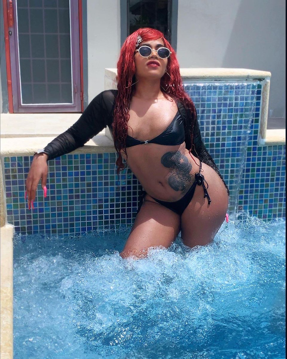 Alphakingzent's tweet photo. @kerinaalex photoshoot #kerinaalex #artist #musician #beauty #global https://t.co/efrt7ze87b