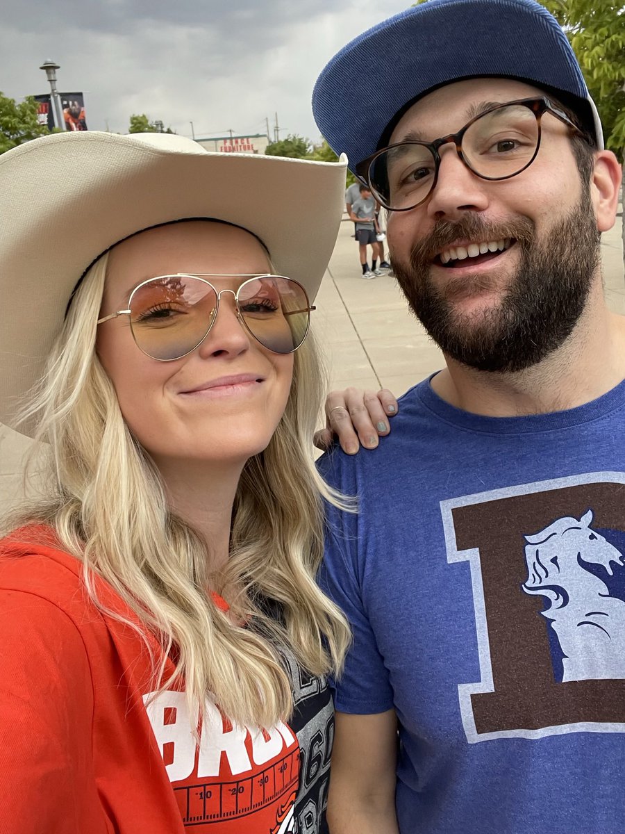 tayyready's tweet photo. @erastourticketz And my best friend!! We live 5 min from the stadium and are ready if we get tickets!!! https://t.co/LoF7Is4Dxz