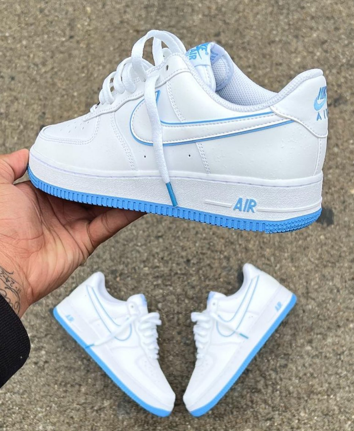 SneakerPics23's tweet photo. RT if you'd Rock 😍

Shop here: https://t.co/Ec9jWfwOK0 https://t.co/gnQZfRHgOo