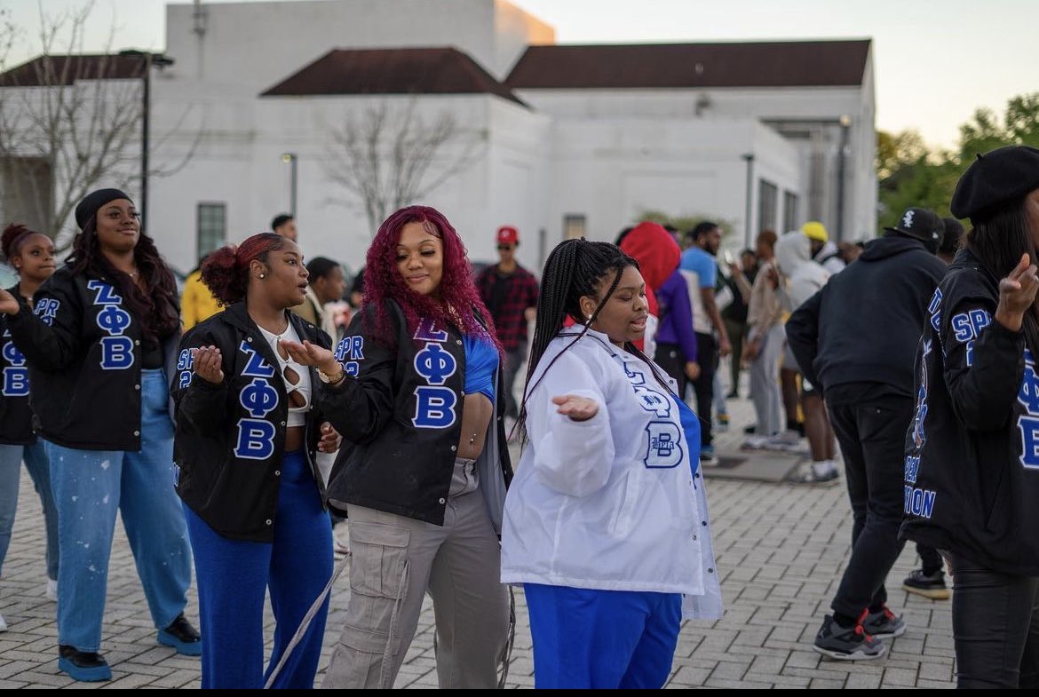 DU Zetas (@zphib_ab) on Twitter photo #WhosWhoOfDU #MyDu <a href="/du1869/">Dillard University</a>
💙🤍🕊️ Zeta Phi Bet Sorority Inc.
💙🤍🕊️ The Royal Alpha Beta Chapter
💙🤍🕊️ Est. In 1942 on Dillard University Campus
💙🤍🕊️ Promoting scholarship, Service, Sisterhood, and Finer Womanhood
💙🤍🕊️ p.s. We have the Sweetest members #WhosWhoOfDU #MyDu <a href="/du1869/">Dillard University</a>
💙🤍🕊️ Zeta Phi Bet Sorority Inc.
💙🤍🕊️ The Royal Alpha Beta Chapter
💙🤍🕊️ Est. In 1942 on Dillard University Campus
💙🤍🕊️ Promoting scholarship, Service, Sisterhood, and Finer Womanhood
💙🤍🕊️ p.s. We have the Sweetest members