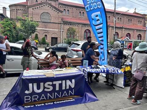 JustinBrannan's tweet photo. Thank you @AlfadilaCommun1 for everything you do for our community! #EidAlAdha https://t.co/h40pABkvki