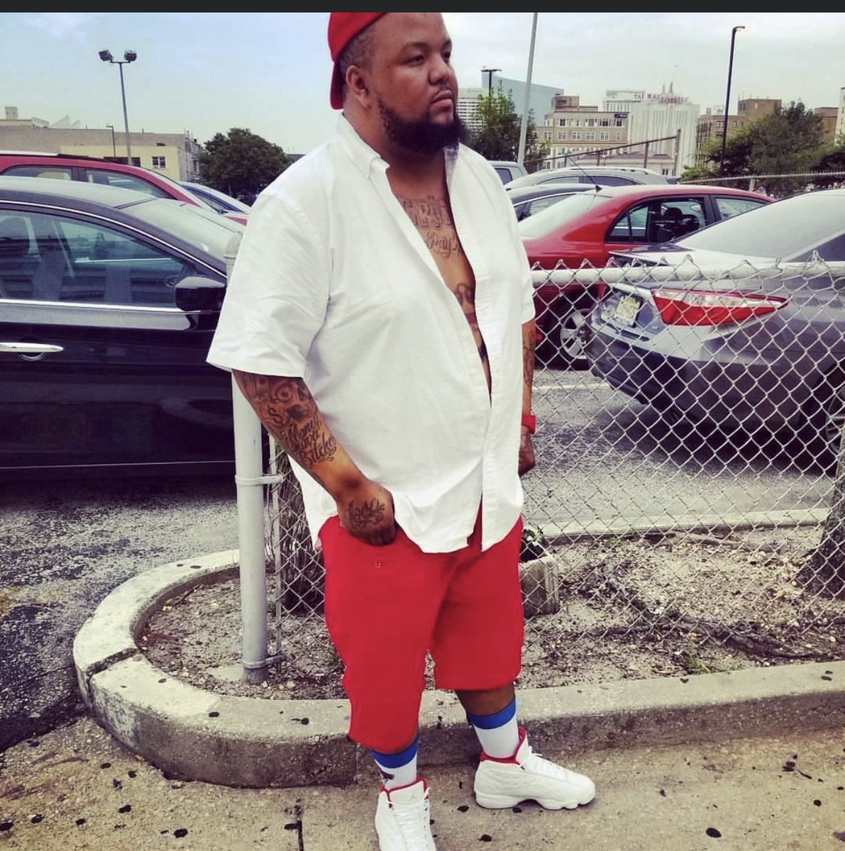 CurttiMagurtti's tweet photo. Y’all really be having the AUDACITY…. You ion look that much different boo. https://t.co/ou3tGgDqic