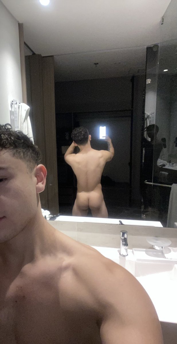 _Reales_'s tweet photo. 👅🍑🍑 https://t.co/lCNMRl7hcU