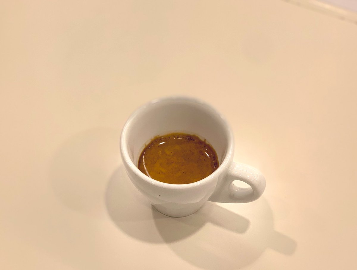 MakotoAoki18's tweet photo. #ALLPRESSESPRESSO #GOODBREW
18g/26sec
一歩踏み出し挑戦できる人が成長できると改めて感じた昨日の会合でした。
コツコツと一歩づつ
本日も良い一日を https://t.co/OXu16wDpZR