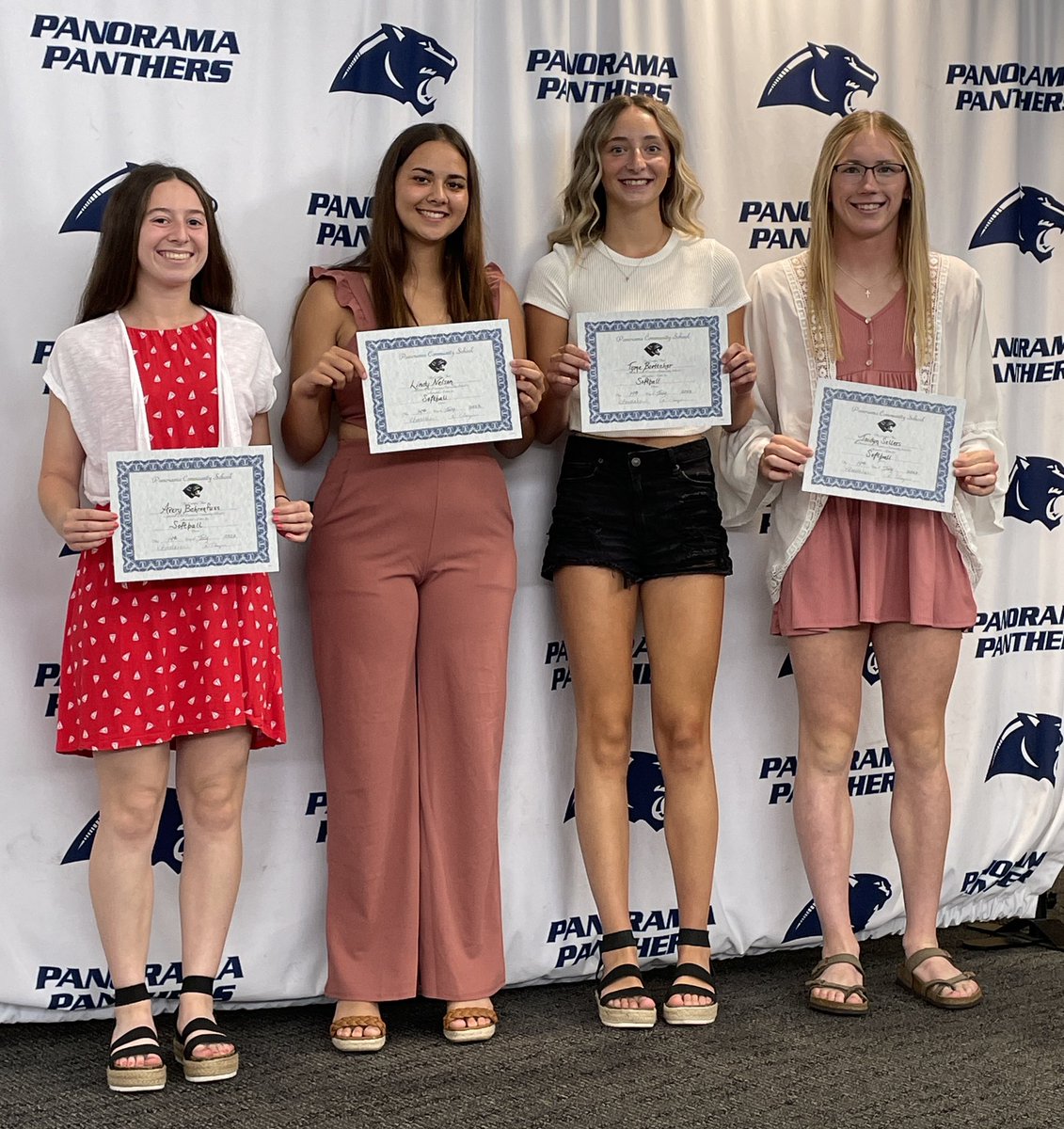 Panorama Softball tweet media