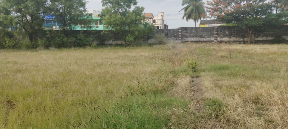 thisisbindu's tweet photo. @Anbil_Mahesh - Sir, Need  your immediate attention to repair the playground at Sathyamangalam Government Boys High School. The current condition of the playground necessitates immediate action to ensure the safety and well-being of the students. https://t.co/WW0ZSdyxqn