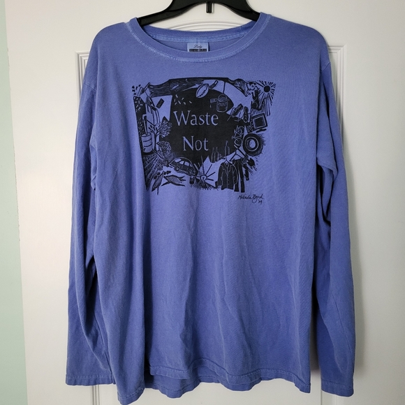 So good I had to share! Check out all the items I'm loving on <a href="/Poshmarkapp/">Poshmark</a> #poshmark #fashion #style #shopmycloset #bebe #oldnavy #comfortcolors: posh.mk/OjUKg5urrBb