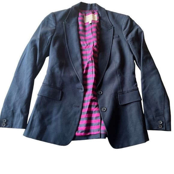 2chicksandacam2's tweet photo. So good I had to share! Check out all the items I'm loving on @Poshmarkapp from @marieandmeco #poshmark #fashion #style #shopmycloset #bananarepublic: https://t.co/uOBzwGqzM0 https://t.co/8BTZGHz0lo