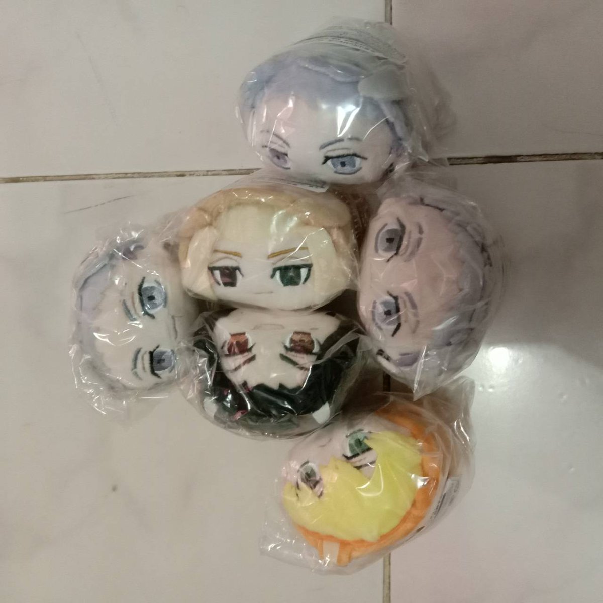 sayokoxx_'s tweet photo. ❏˖* ของพร้อมส่ง มือ 1 🎀 ˖*♡

กุจิโตมัน โปเตะ s
มิต ไมกี้ จิฟุยุ บาจิ 

ㅡ ราคา 150 บาท ⭐️⭐️

สามารถผ่อน มัดจำได้

Free shipping ems 🛴

สั่งซื้อ , สอบถาม dm !

#ตลาดนัดโตมัน https://t.co/oilqCpkZsY