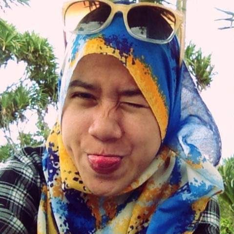 Menyapa kawan2 dunia maya kecuali Afrita Yanti alias Agta alias Tita