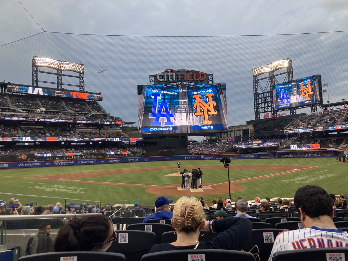 Le’s play some balllllllllll!