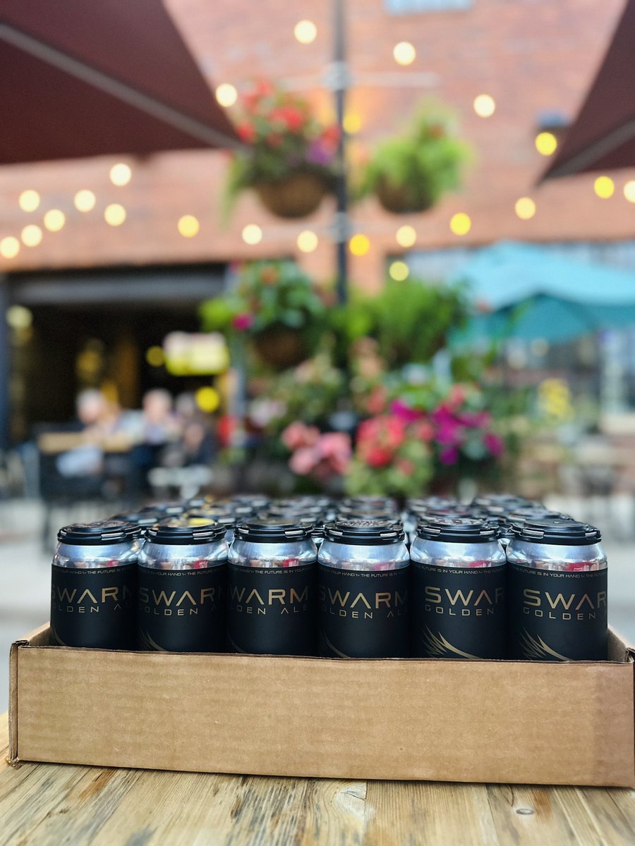 jensmithIA's tweet photo. Whoever said money can’t buy happiness has never been to @ExileBrewingCo for @IowaSwarm. #GoHawks https://t.co/DKCj6cXwWS