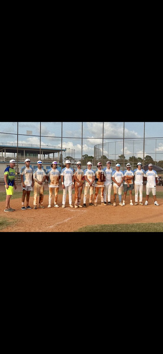 ZurdoxBaseball's tweet photo. Zurdox lose in the championship to a very rude coached @TopTierBaseball team very disappointed in there fans today. The boys went 7-1 in Florida and finished the season 21-5 just a amazing season and I’m so proud of these boys.❤️❤️ https://t.co/p7THYRUAG9