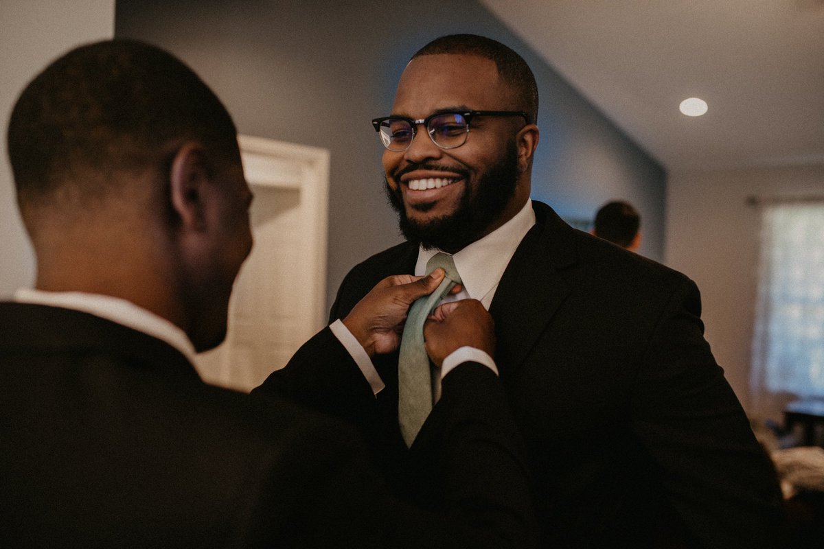 TheMikeyMcfly's tweet photo. Still some of my favorite photos with the homie #twitterlessJesse from his big day π₯π€πΎ https://t.co/BlO7R5xF8r