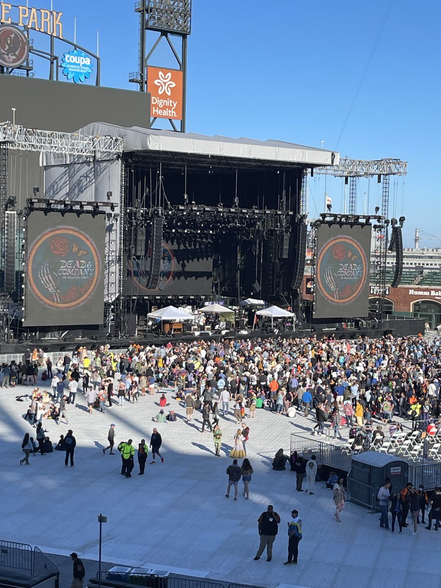 SuperCPAg's tweet image. Should be starting in a few minutes ⁦@deadandcompany⁩