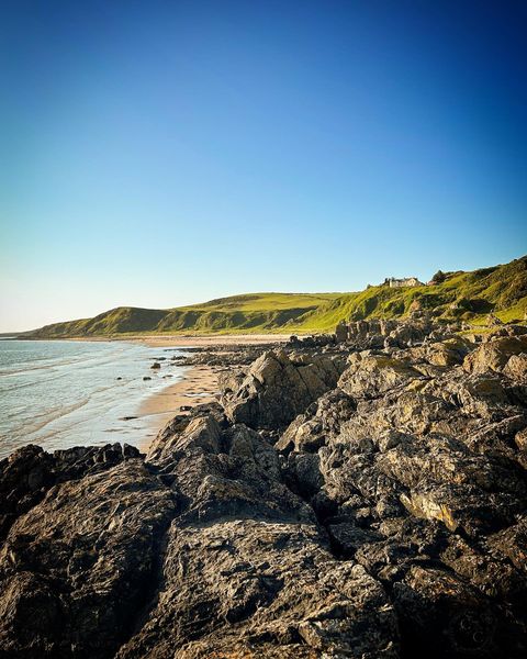 Scottish_Banner's tweet photo. Stunning day at #KnockBay, #Portpatrick.
Great 📷: @colfincaptures
#VisitPortpatrick #VisitDumfriesAndGalloway #Scotland #ScottishBanner #LoveScotland #ScotlandIsCalling #VisitScotland #BeautifulScotland https://t.co/o8PJwhg2tl