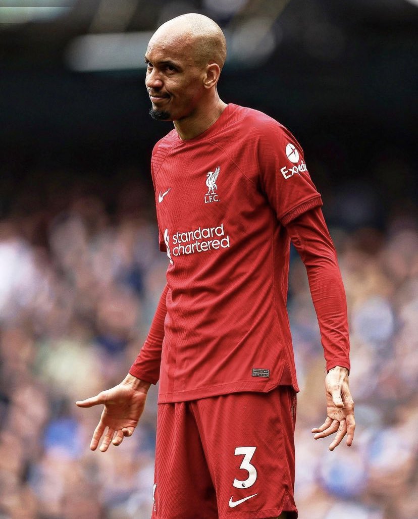 AlShahenoo's tweet photo. 🔴 ينتظر أن يرسل نادي #الاتحاد عرضه بقيمة 40 مليون يورو لنادي ليفربول من أجل التعاقد مع فابينهو هذا الصيف ..
✍🏼 الاقتصادية https://t.co/uevYCRsIrH