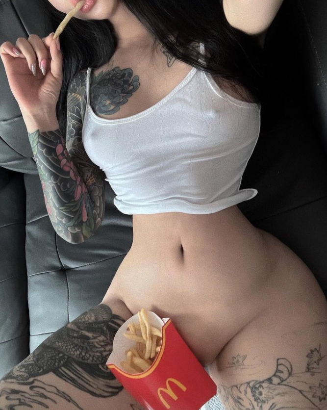 来陪我看电影啊