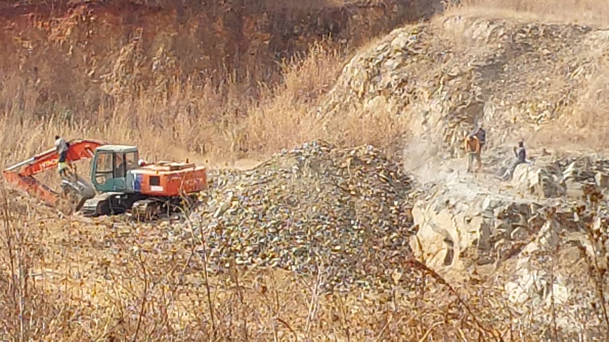eddsdube's tweet photo. Mining continues unabated in residential areain Kambanji close to SDA Grange with explosives shaking homes machinery making noise. Land degradation in front of our homes without action being taken by responsible authorities. https://t.co/4w397bhP4A