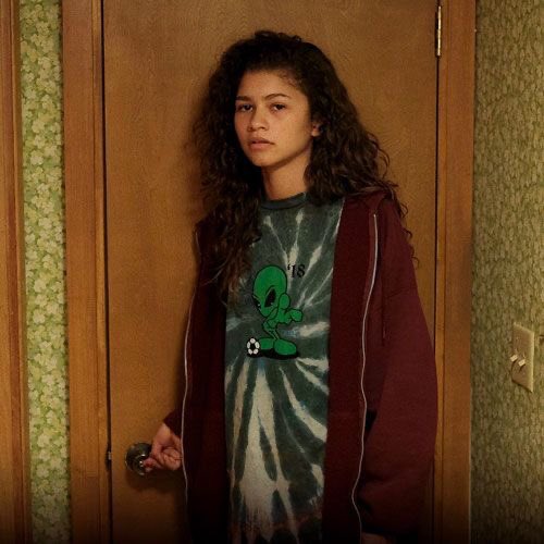 sombodynobody2's tweet photo. I don’t understand the whole debate about tom holland’s role in the crowed room when zenday was literally the same in euphoria even had the same character traits as Danny so shut and grow up zendaya is no longer kc undercover and Tom isn’t only Spider-Man the https://t.co/6vejHoraW4
