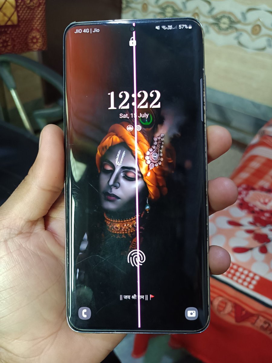 NkChaudhary001's tweet image. "Hey @SamsungIndia,@SamsungMobile I'm disappointed with my Samsung Galaxy S20+! 📱 A sudden pink line has appeared on the screen yesterday, affecting my user experience. 🙁 This is unacceptable for a premium device. I need a solution ASAP. #SamsungGalaxyS20Plus #PinkLineProblem"