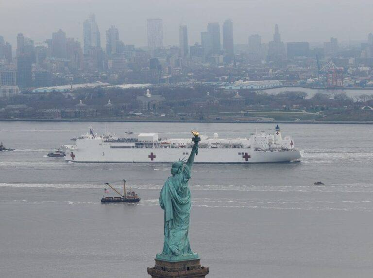 The U.S. Navy medical ship USNS Comfort arrived in New York on March 30, 2020. The reason theses ships were sent to New York and around the world was to treat tortured and abused children rescued from underground tunnels. https://t.co/kMp1gxSlnv