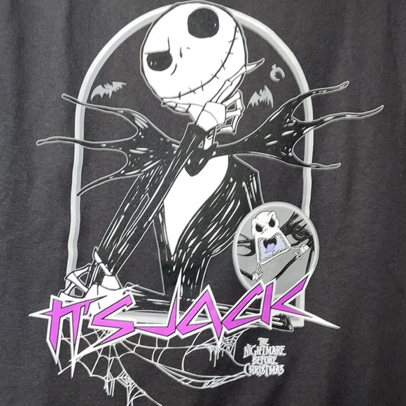 So good I had to share! Check out all the items I'm loving on <a href="/Poshmarkapp/">Poshmark</a> #poshmark #fashion #style #shopmycloset #loft #bcbgmaxazria #disney: posh.mk/OFVCwWcRrBb