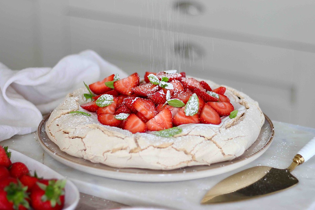 Few things scream British summertime quite like a (plant-based) Pavlova🍦 Plus, if things go wrong in the kitchen, there’s always the option to turn it into an Eton Mess 😜 Check out our website for the recipe & find our products on Ocado 🙌🏼 #YummyNakedGoodness
