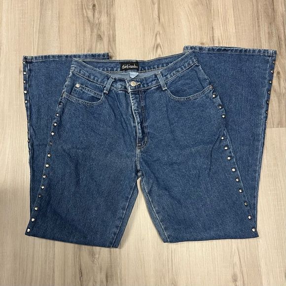 Deborah668491's tweet photo. So good I had to share! Check out all the items I'm loving on @Poshmarkapp #poshmark #fashion #style #shopmycloset #freepeople #girlfriendsla #thepioneerwoman: https://t.co/Yy52FthtMI https://t.co/eMTSZ103Ae