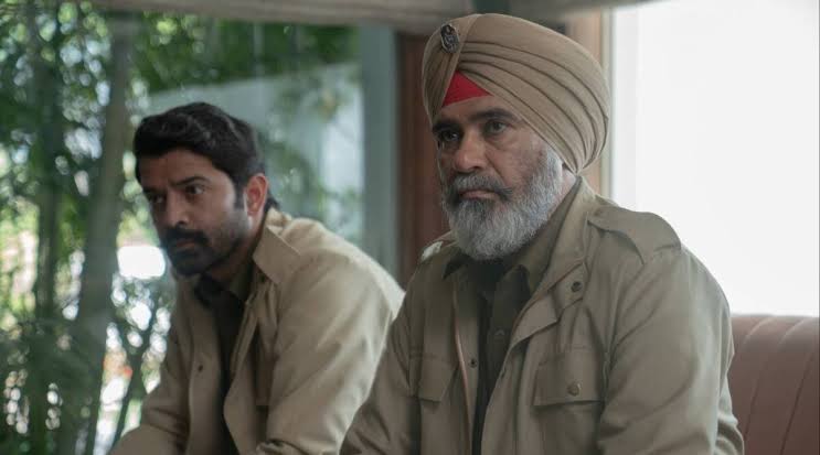 FilmCompanion's tweet photo. A winning combination of urgent storytelling and rich subtext, #Kohrra is the rare prestige drama that’s also bloody bingeable. 
Check out @suchin545's review of the #Netflix series here:  https://t.co/5QYKPyJMZo https://t.co/X30EKOLj5a