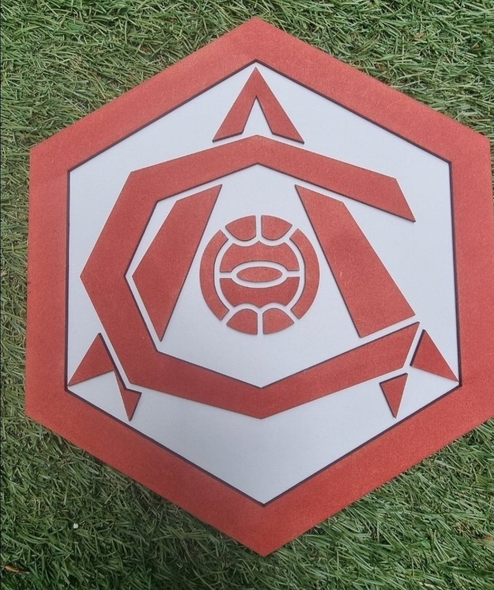 sliney66's tweet photo. 🚨 ⚠️ COMPETITION ⚠️ 🚨 STILL WAITING.... ONCE DECLAN RICE IS ANNOUNCED, WE WILL GIVE AWAY ONE OF OUR WALL BADGES. TO ENTER LIKE, FOLLOW AND RETWEET.
https://t.co/Yh7yzmascr 
#Rice #arsenal #AFC #GoonerFamily #Gooners @_DeclanRice https://t.co/M59cnvAQBd