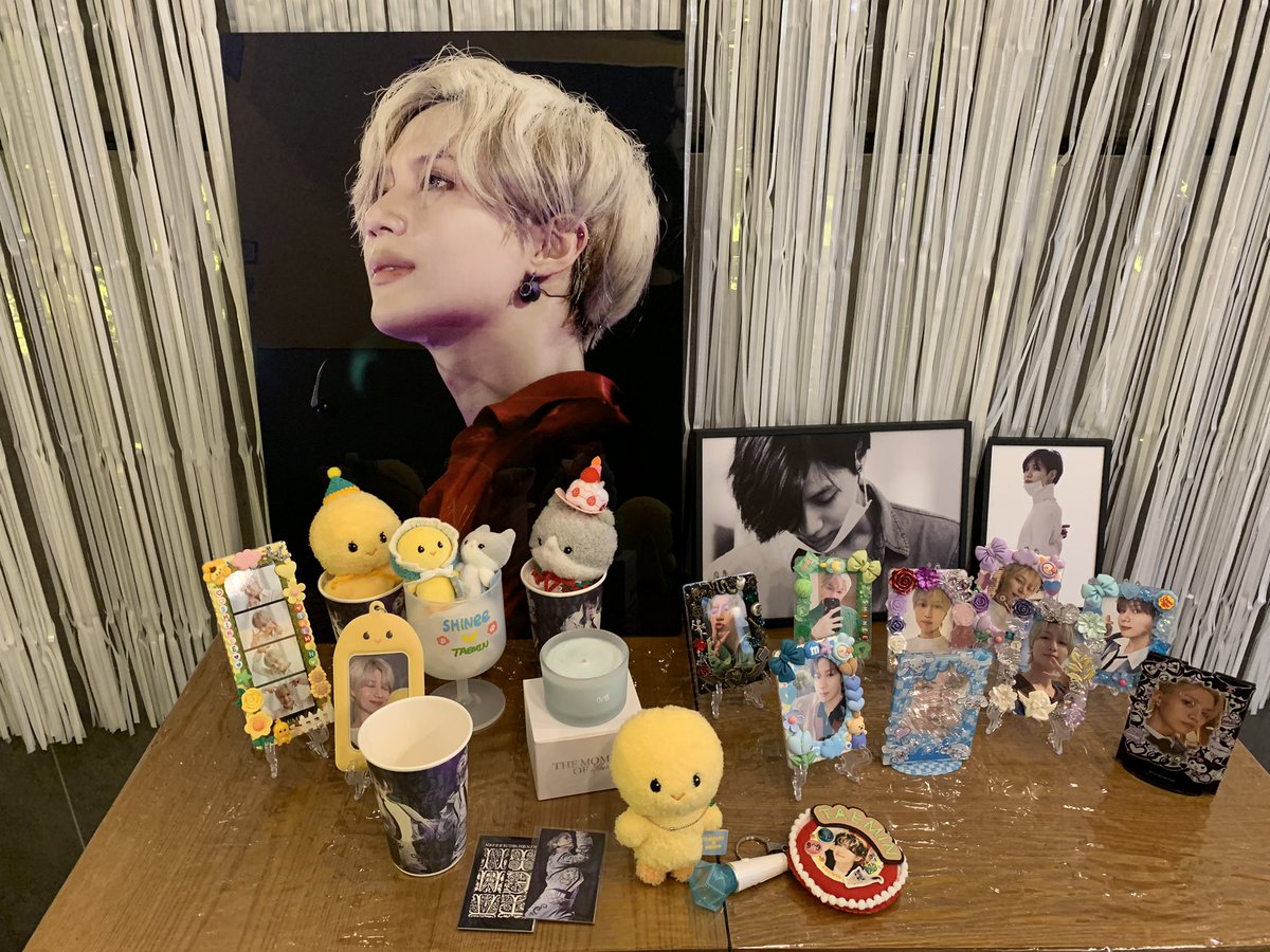 jn45HINee's tweet photo. テミン　センイルカフェ　3

ここも金ヌナスポンサー。外に広告出てないしテイクアウト専門だから小さいお店だけど金ヌナ2店舗さすが😉
これからホテルに戻ってリパックして帰ります。時間が空いた時に少しでもテミンのセンイルに当たってよかった😍

#SHINee_HARD #SHINee #TAEMIN https://t.co/ABfNnuSecp