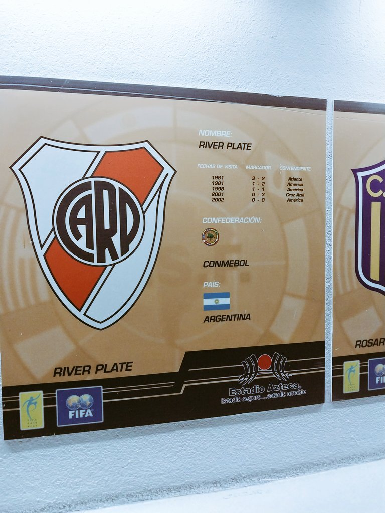 Jprv19's tweet photo. Me encontré esto en estadio @EstadioAzteca  del futuro campeón @RiverPlate https://t.co/vJeLRLjHWr