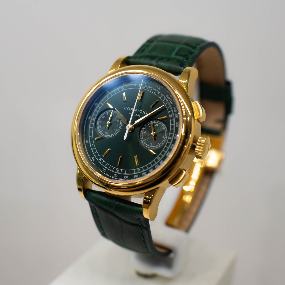 DF_AKI's tweet photo. CORNICHE WATCH

完売してしまっていたモデルが再入荷致しました。

https://t.co/XrCec4LSAg

wegenkはコーニッシュの時計を国内随一のラインナップでご用意しております。
ぜひ店頭、ホームページでご覧ください。

#corniche #cornichewatches #コーニッシュ  #時計 #腕時計 #コーニッシュウォッチ https://t.co/mWWoNflen9