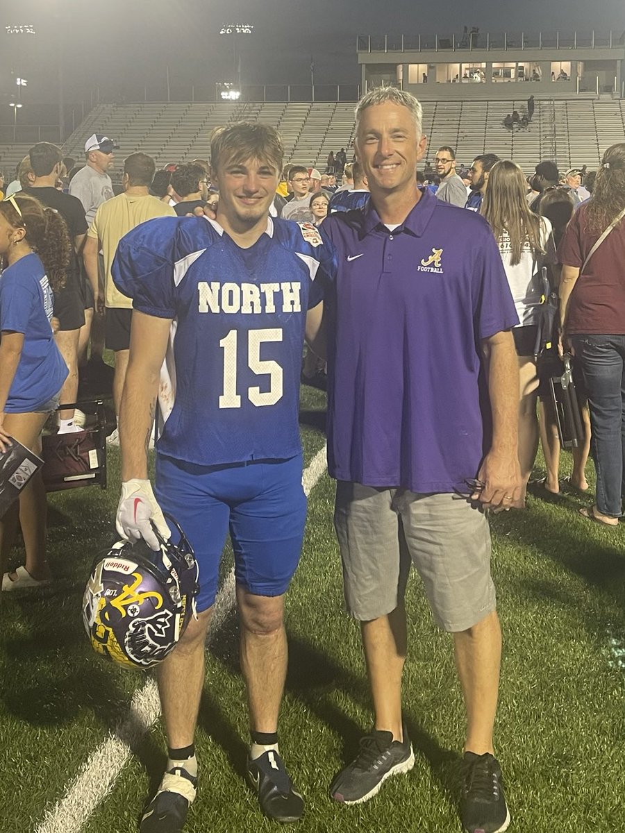 AngolaFootball's tweet photo. Enjoyed watching ⁦@Tagliafer2Andre⁩ play in the North-South All Star game. He had a great game! Played with toughness &amp; made us all proud. Look forward to seeing him at ⁦@usf_fb⁩ in the fall #APride https://t.co/CzDSWX7eJi