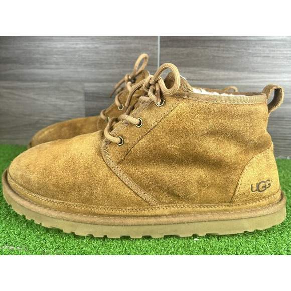 Glamourstyle2's tweet photo. So good I had to share! Check out all the items I'm loving on @Poshmarkapp #poshmark #fashion #style #shopmycloset #ugg: https://t.co/8pEuM11HbN https://t.co/3Lzi87qhG6