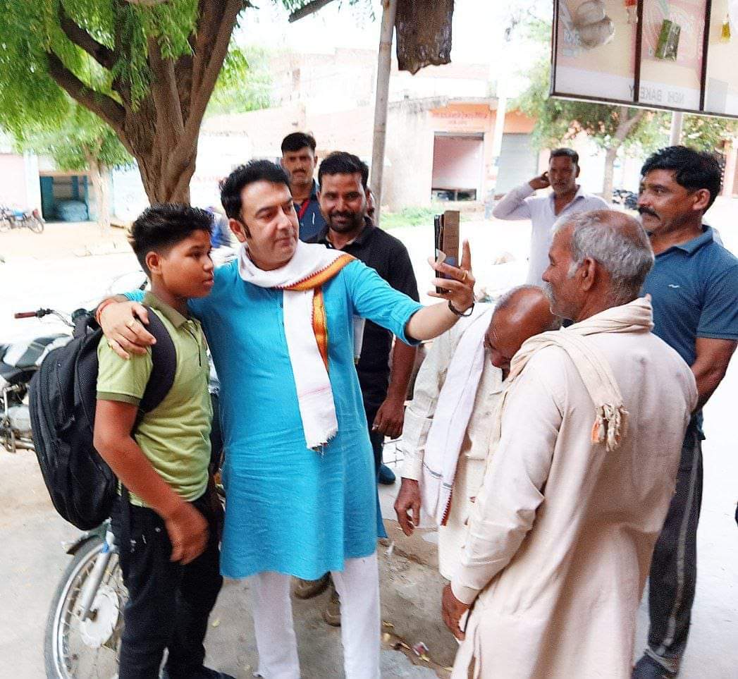 आगे बढ़ने के लिए सबका सम्मान जरूरी है।