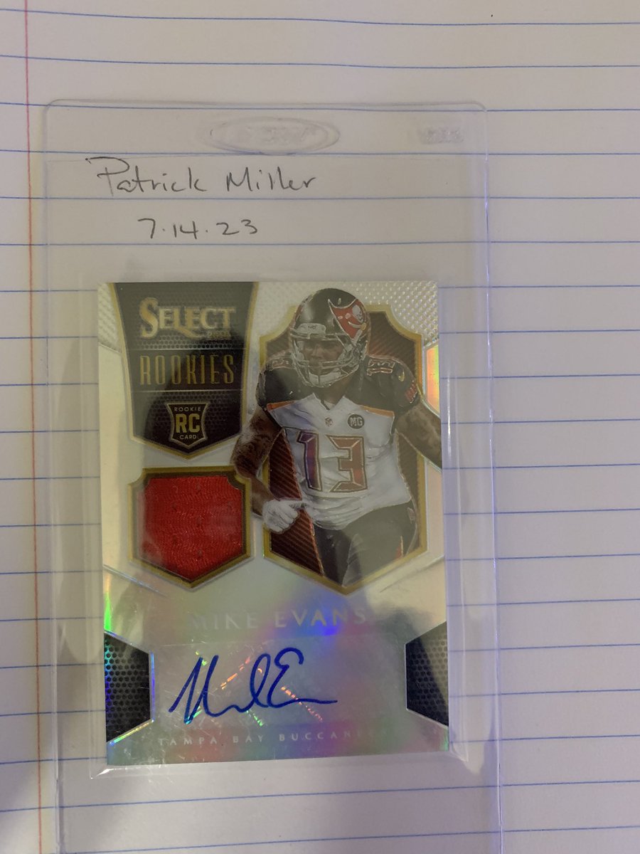 Fellow Bucs fans!
Letting these go for cheap!
Need a little extra funds for my daughter’s birthday party tomorrow.
Willing to let these go!

Mike Evans /25 $150
Baker Mayfield /20 - $150
Kyle Trask Bronze & /99 - $80

Will take $300 shipped for it all!
@HobbyRetweet_ @sports_sell https://t.co/abbHtT9Bsr