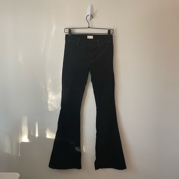 Lydia_McD's tweet photo. So good I had to share! Check out all the items I'm loving on @Poshmarkapp from @Cintia_usa @june_niki #poshmark #fashion #style #shopmycloset #mother #reformation #davidkahn: https://t.co/na9wAjP9YB https://t.co/F9xQMtluEN
