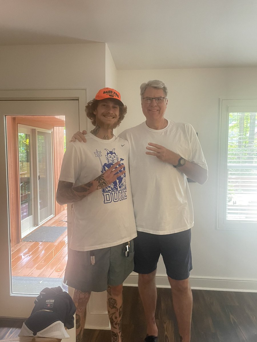 Mike Gminski tweet media